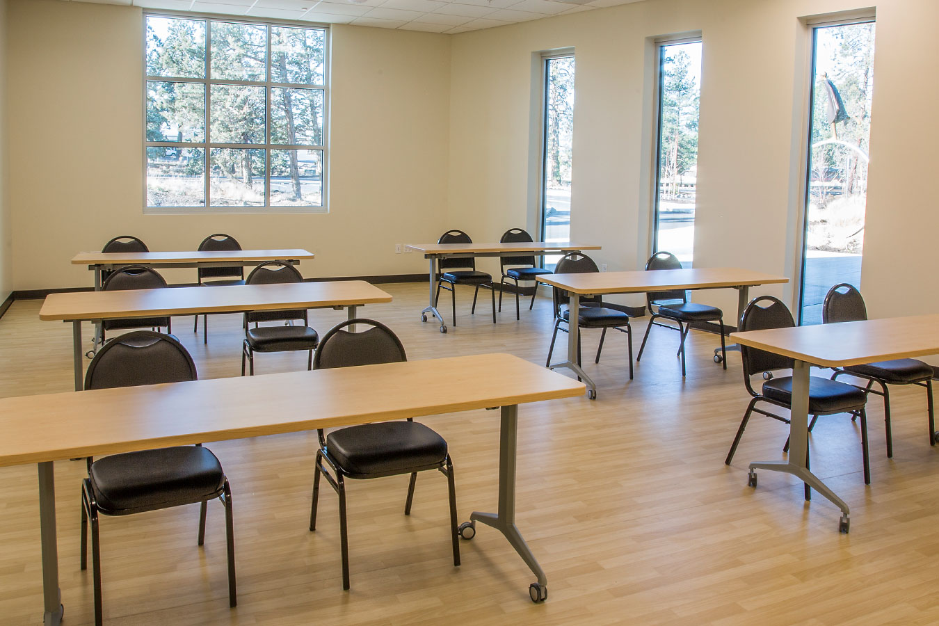 Image of the classroom at LCC