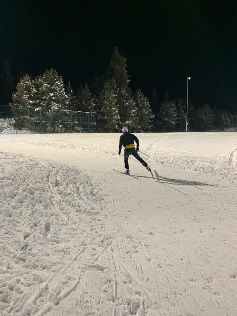 Groomed cross-country skiing at Skyline Sports Complex - Bend Park